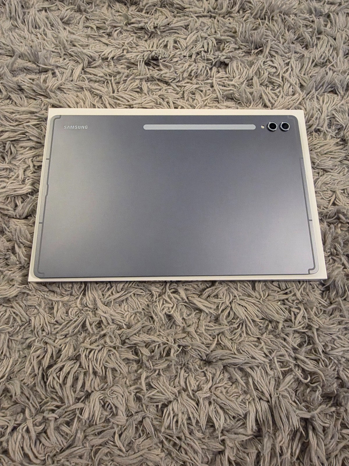 Samsung Galaxy Tab S10 Ultra 256GB Moonstone Gray SM-X920 Bundle (w/ KB Case)