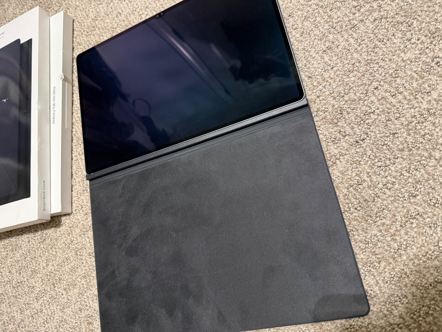 Samsung Galaxy Tab S10 Ultra SM-X920 - 256GB, Wi-Fi, 14.6" - Bundle with Cover