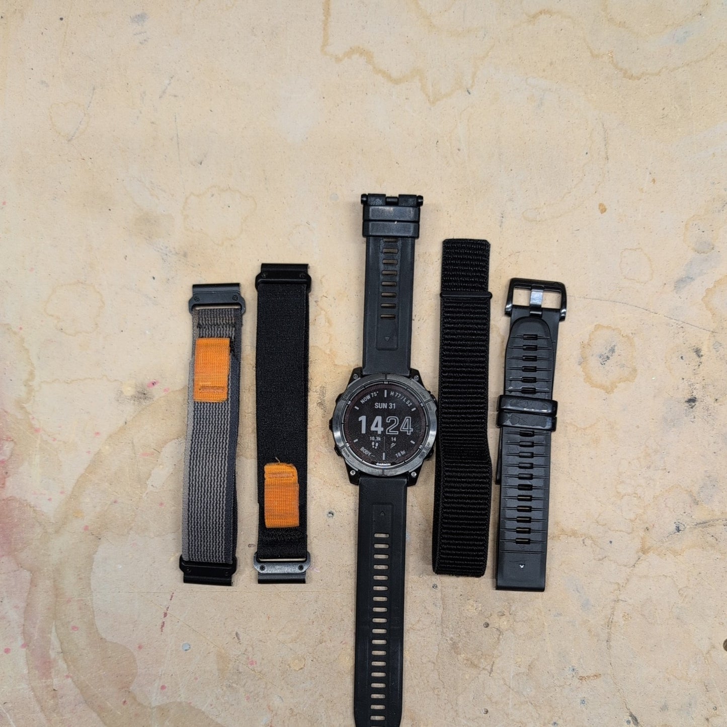 Garmin Fenix 7 Pro Sapphire Solar Carbon Gray DLC Titanium + Black Band Open Box