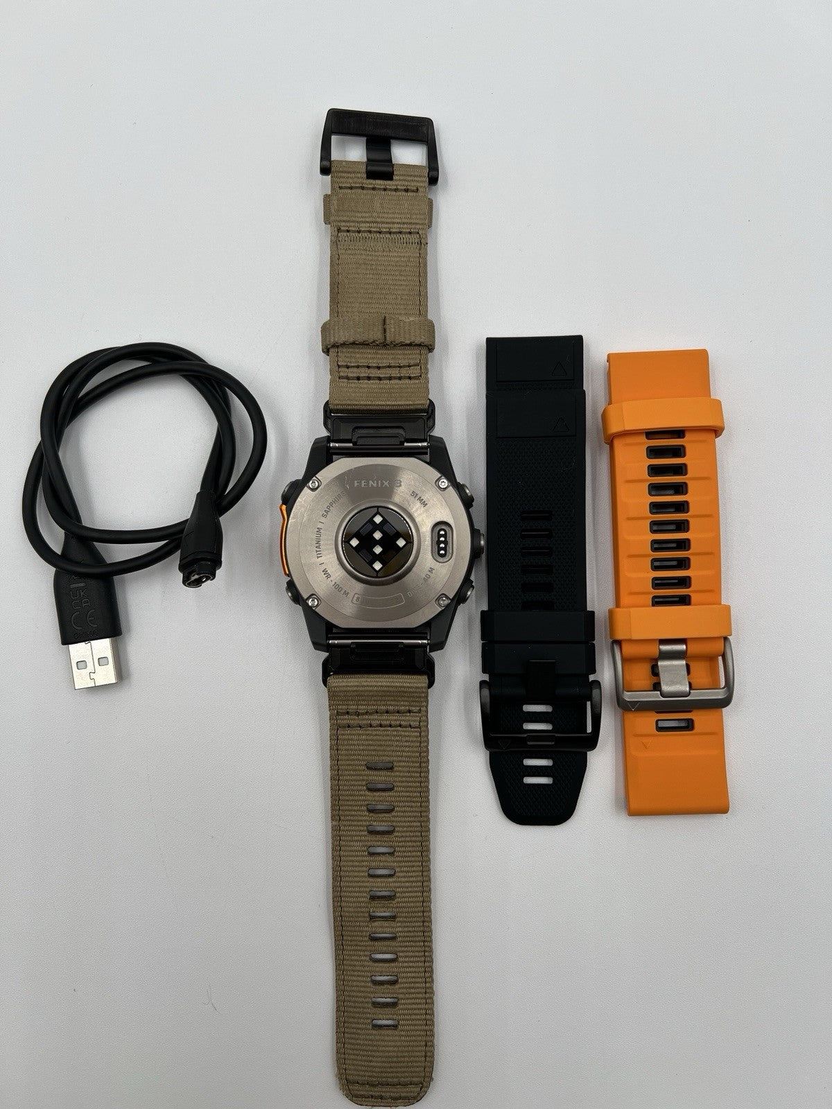 Garmin fenix 8 (51mm) AMOLED Sapphire Multisport GPS Smartwatch Titanium Bundle