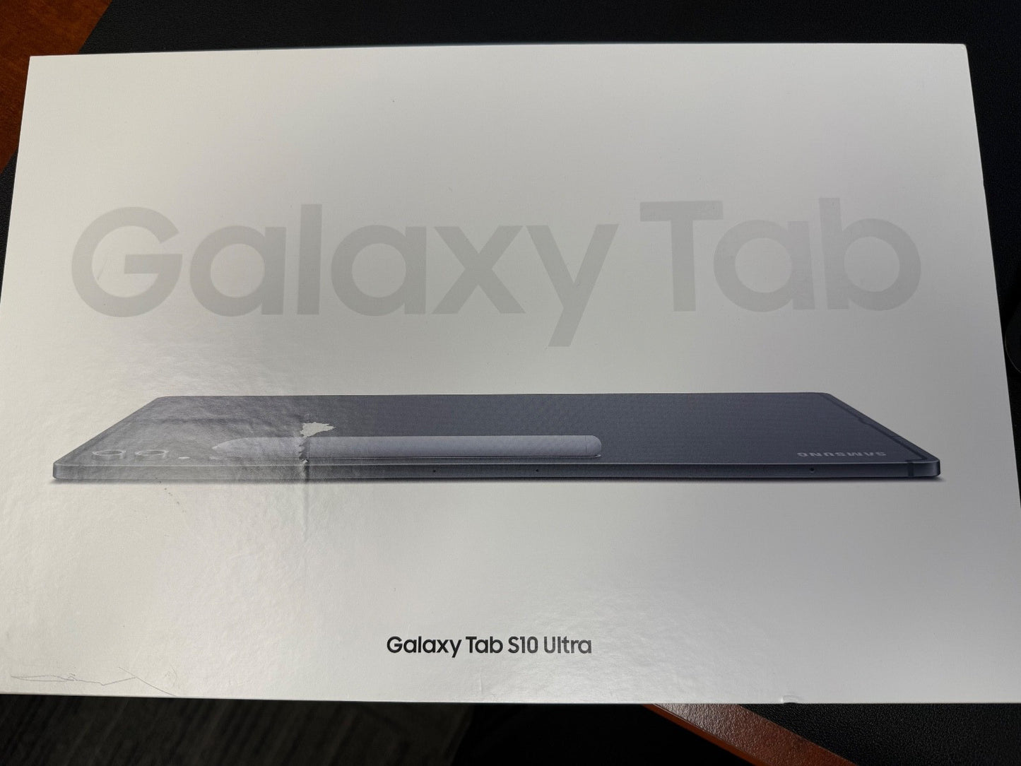 Samsung Galaxy Tab S10 Ultra SM-X920 - 256GB, Wi-Fi, 14.6" - Bundle with Cover