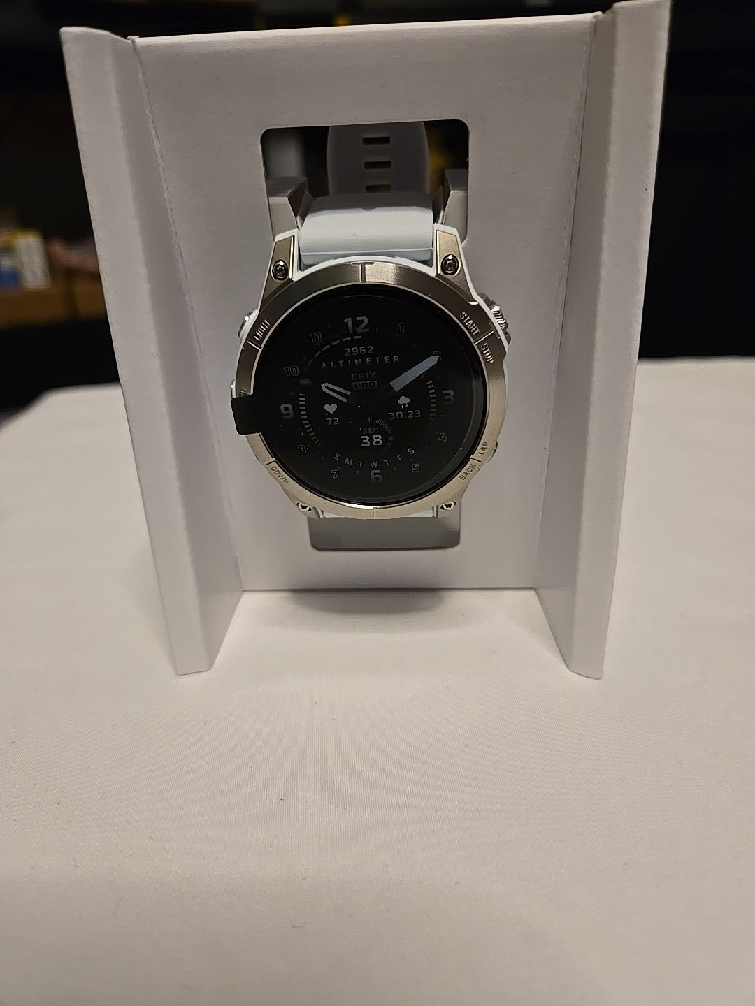 Garmin epix Pro (Gen 2) Sapphire Edition GPS Watch - Titanium/Whitestone,