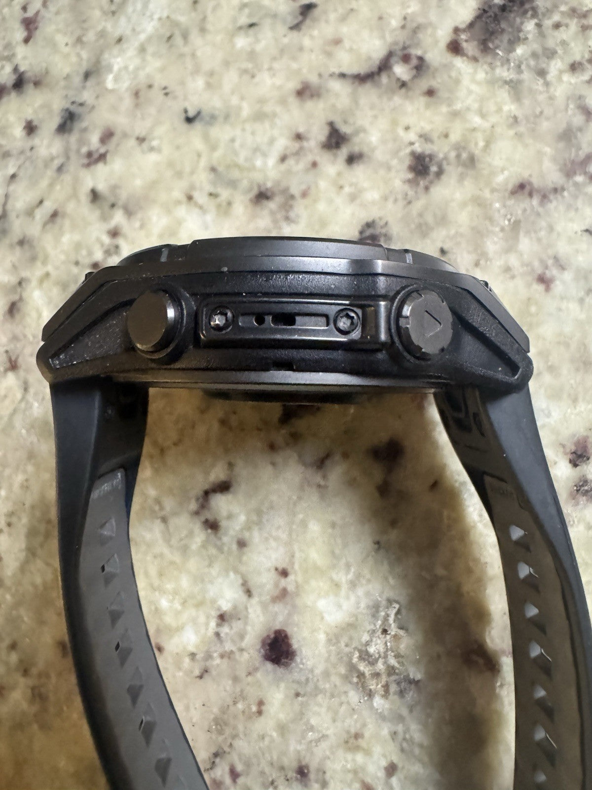Garmin Fenix 8 47 mm Titanium Sapphire Solar Carbon Gray